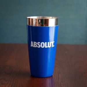 Absolut. Vodka Cocktail Shaker Cup